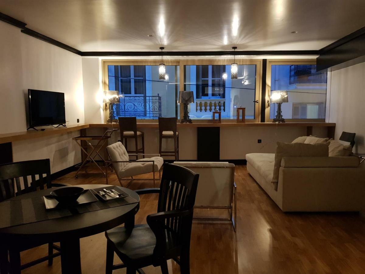 אתונה Andromeda Downtown Residence מראה חיצוני תמונה